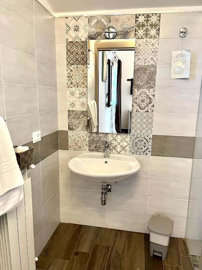 Pescheto Tenuta Chimenti Villa Partinico Farm stay